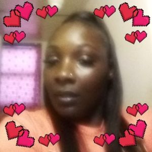 Meet your Posher, Latara